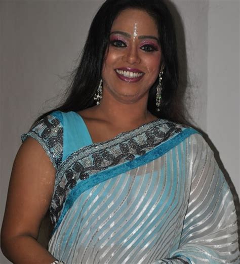 sexy actress gallery devi priya tv serail actress hot saree stills