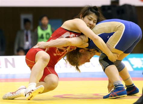 yoshida leads japan  wrestling world cup win  japan times