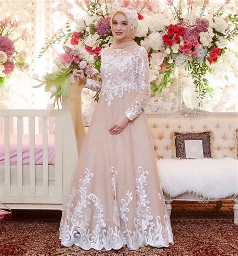 model baju pengantin muslim  desain elegan cantik