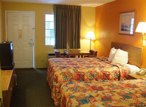 lakeside inn prices motel reviews guntersville al