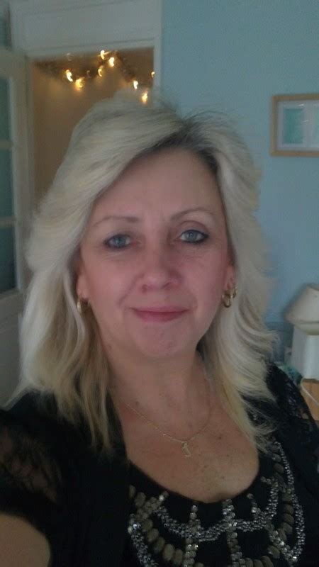 4aries4123 51 from hertford is a local granny looking for casual sex