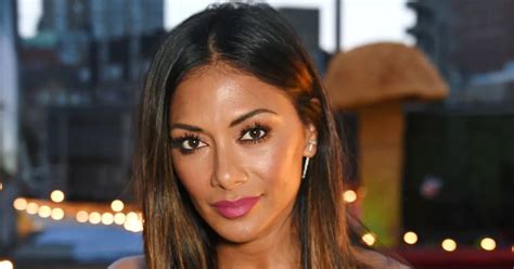 Nicole Scherzinger Risks Nipple Slip In Cleavage Flashing Boob Tube As