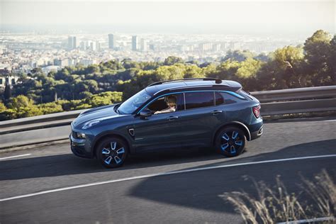 lynk  intends  launch   models  year   carscoops