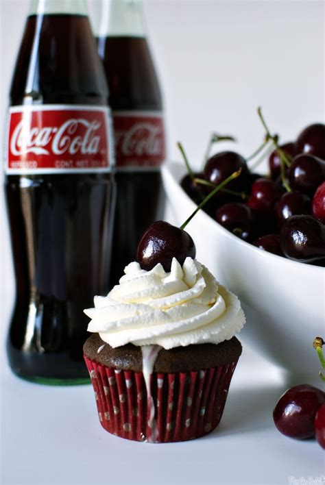 thetincat cherry coke float cupcake