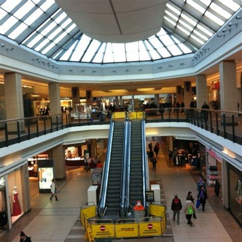 fairview mall shopping mall