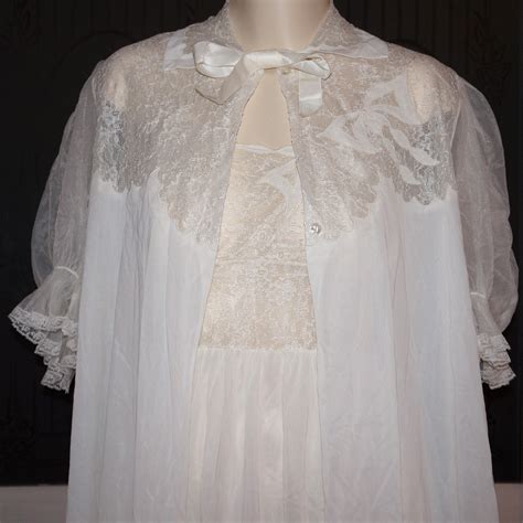 Vintage Michelene Bridal Night Gown Nightgown Robe Set