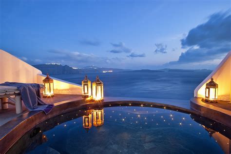 passion  luxury top  santorini hotels  infinity pools