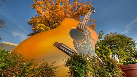 hotels closest  grand ole opry  nashville   expedia