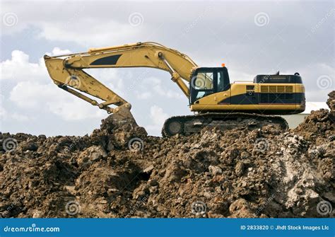 heavy duty equipment stock photo image  tractor bulldozer