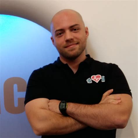 head trainer  basic fit genk nicola ciola personal trainer