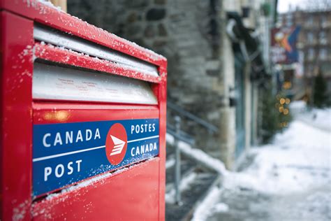 canada post  delivering  mail  wake  snowstorm news