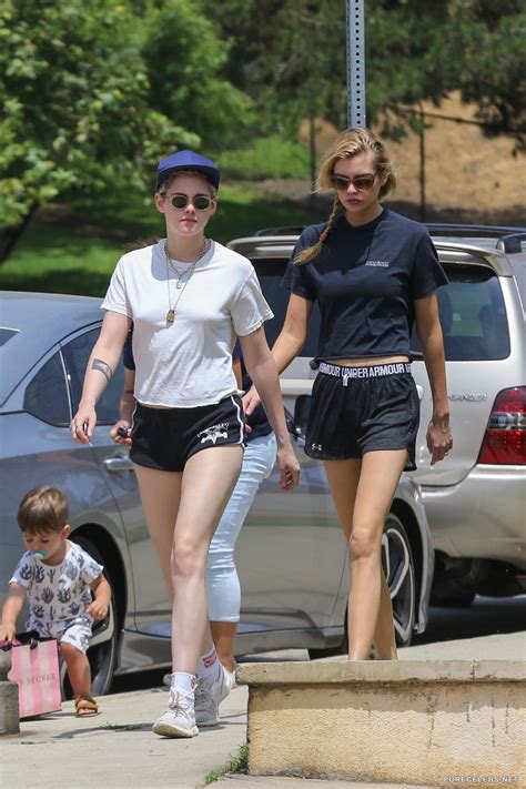 Openly Lesbian Couple Kristen Stewart And Stella Maxwell Paparazzi