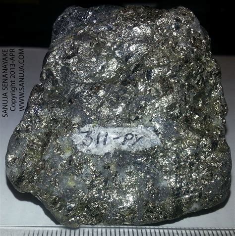 ore minerals  rocks sanuja senanayake