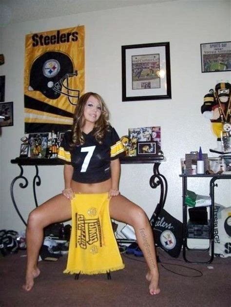 Sexy And Crazy Pittsburgh Steelers Football Fan Crazy