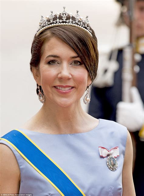 crown princess mary  crown prince frederic attend awards ceremony  denmark daily mail