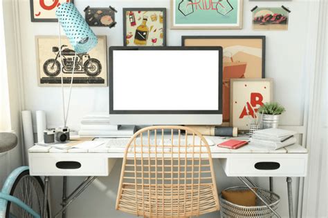 cool office decor ideas    workspace instagrammable