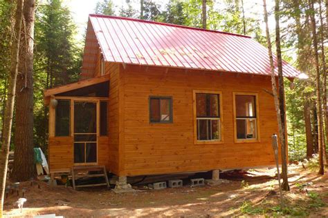 small cabin   woods living  simple life   grid