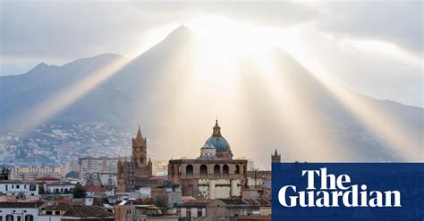 palermo holiday guide       bars hotels  restaurants sicily holidays