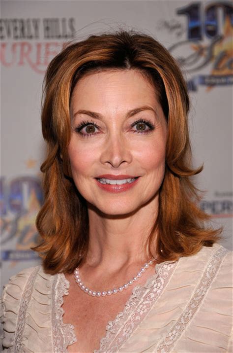 sharon lawrence sharon lawrence photos norby walters 22nd annual