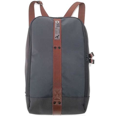 sling bag backpack super slim  super light weight piggyback