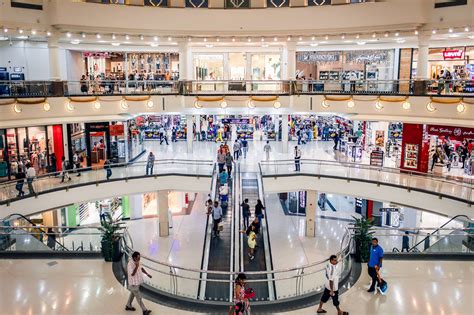 malls  dubai  youll find deals save money insydo