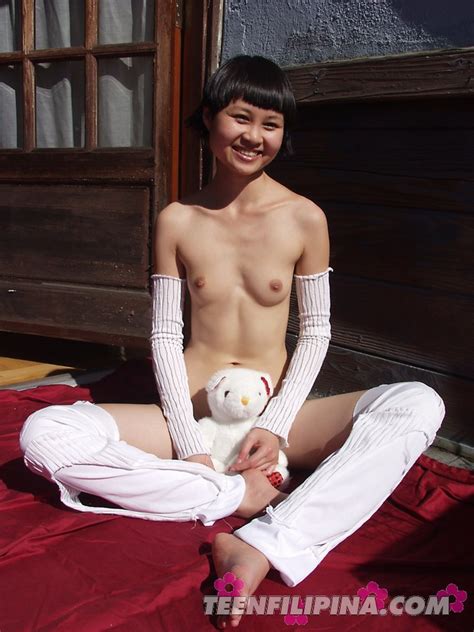 teenfilipina photos skinny malaysian girl angel flexes her nude body