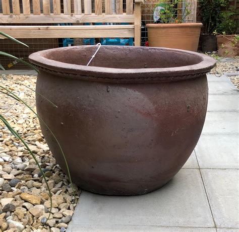 extra large rustic plant pot  gl tewkesbury    sale shpock