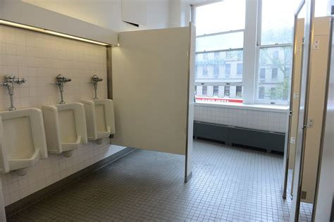 Advocates Push For Safer More Inclusive Co Ed Bathrooms Ny Daily News