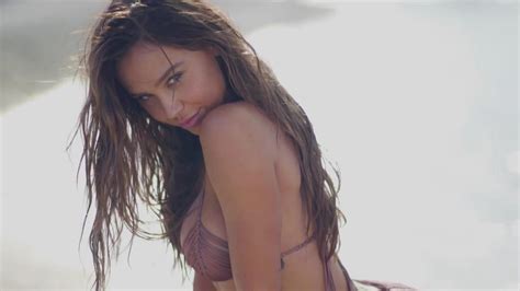 alexis ren uncovered 2018 sports illustrated swimsuit