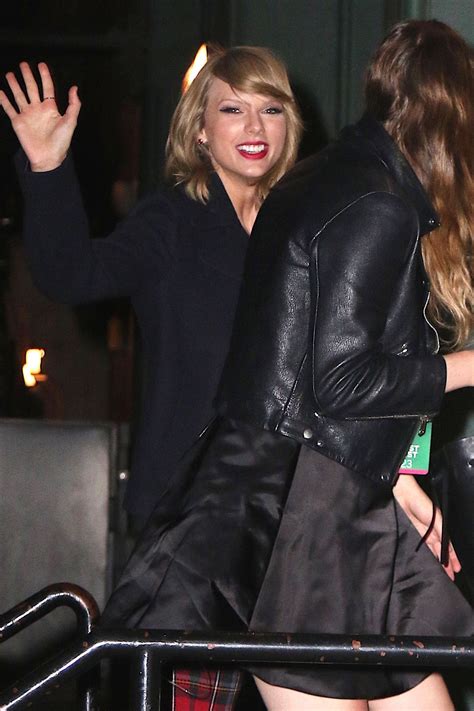 taylor swift arrives at her birthday party in new york