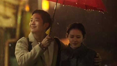 5 Drama Korea Romantis Yang Cocok Ditonton Di Musim Hujan