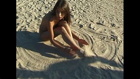 beautiful fresh faced teen plays at the beach nude xvideos