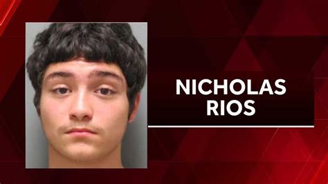 teen charged with sexually assaulting woman escapes from detention center