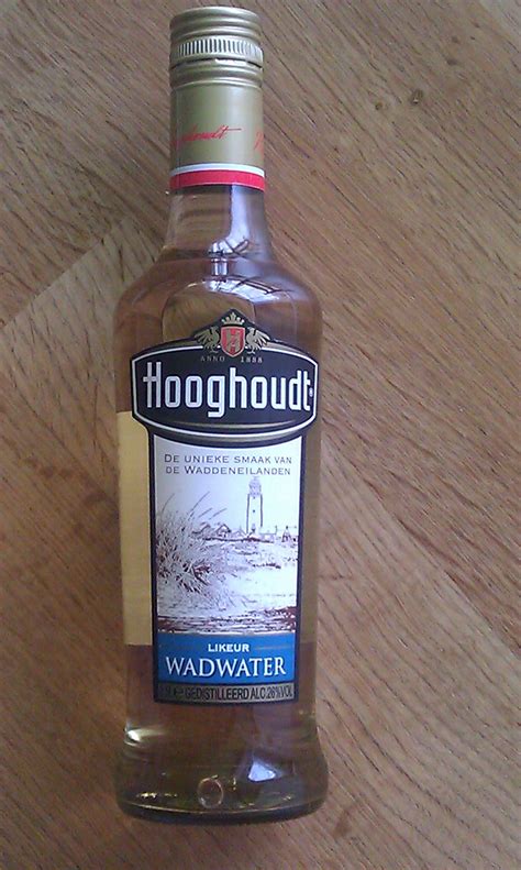 pieterburen whiskey bottle vodka bottle holland dutch drinks  nederlands drinking