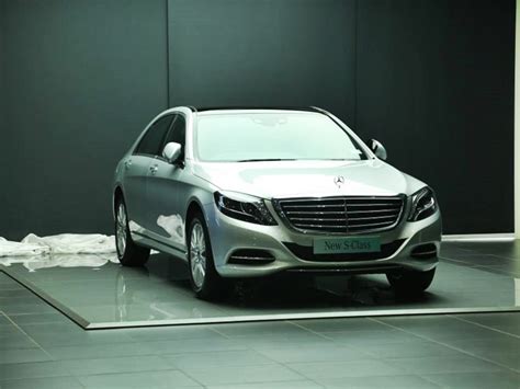 locally assembled mercedes benz  cdi launched  rs  crore
