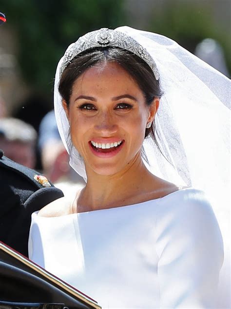 meghan markle s bridal beauty look was natural and understated essence