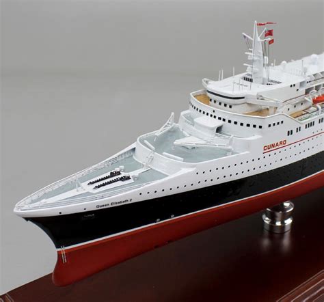 Ocean Liner Model Rms Queen Elizabeth 2 Sd Model Makers