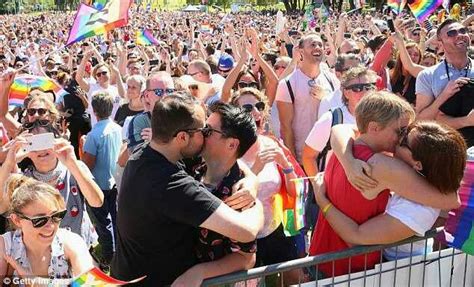 overwhelming joy as thousands celebrates same sex marriage