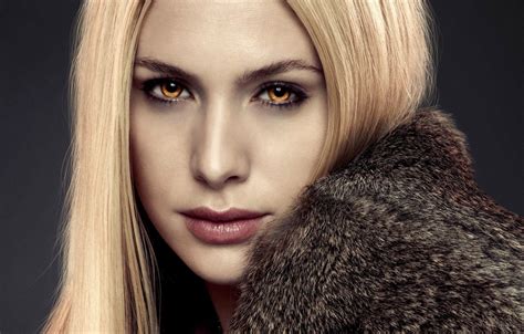 Wallpaper Girl Actress Blonde Vampire The Twilight
