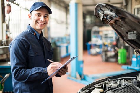 auto careers     importance  keeping vehicles  top condition