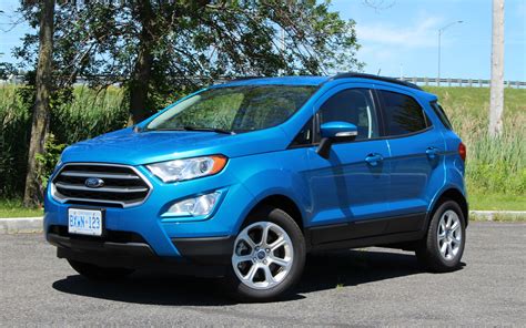 ford ecosport covering   bases  car guide