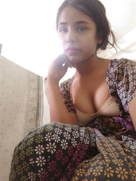 bangladeshi beautiful cute girl leaked nude pics new