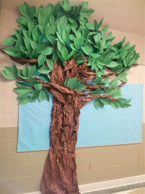 construction paper tree crafting papers