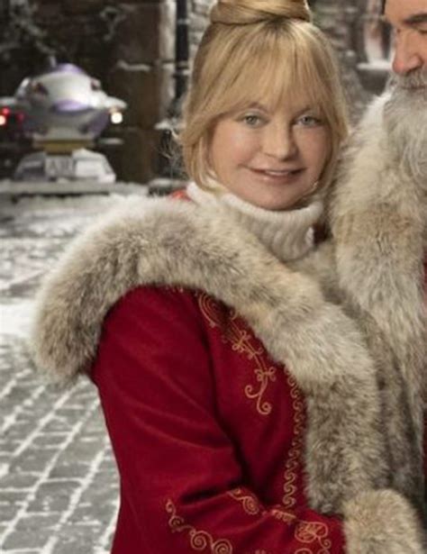 The Christmas Chronicles 2 Goldie Hawn Coat Hollywood