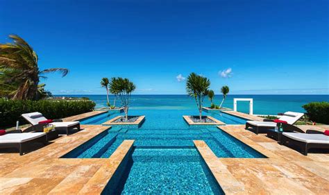 absolutely spectacular infinity edge pools