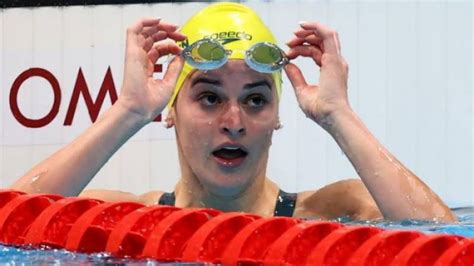 australian swimmer mckeown sets olympic record to win gold in tokyo