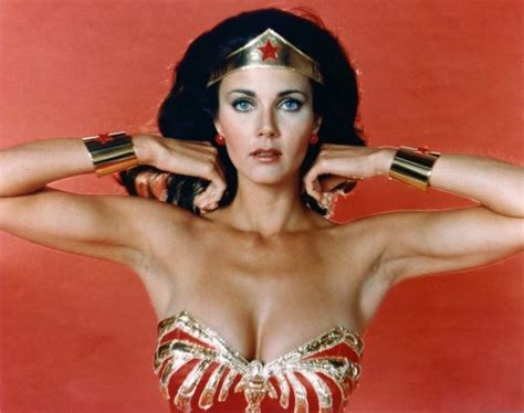 top 10 hottest female superheroes in hollywood that are our crush