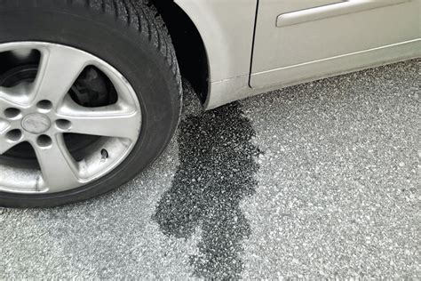 fluid leaks  find  whats leaking   car   garage  carpartscom
