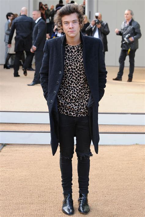 Harry Styles S Boots — One Direction Saint Laurent Chelsea