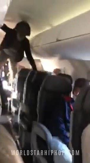 Woman S Meltdown On A Flight To Detroit Gets Comparisons To The